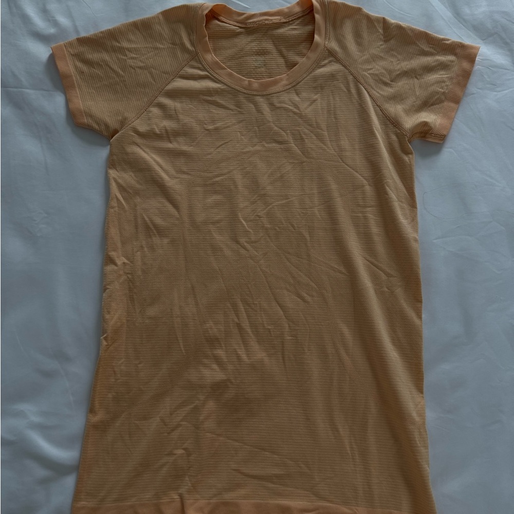 Lululemon Short Sleeve Tee